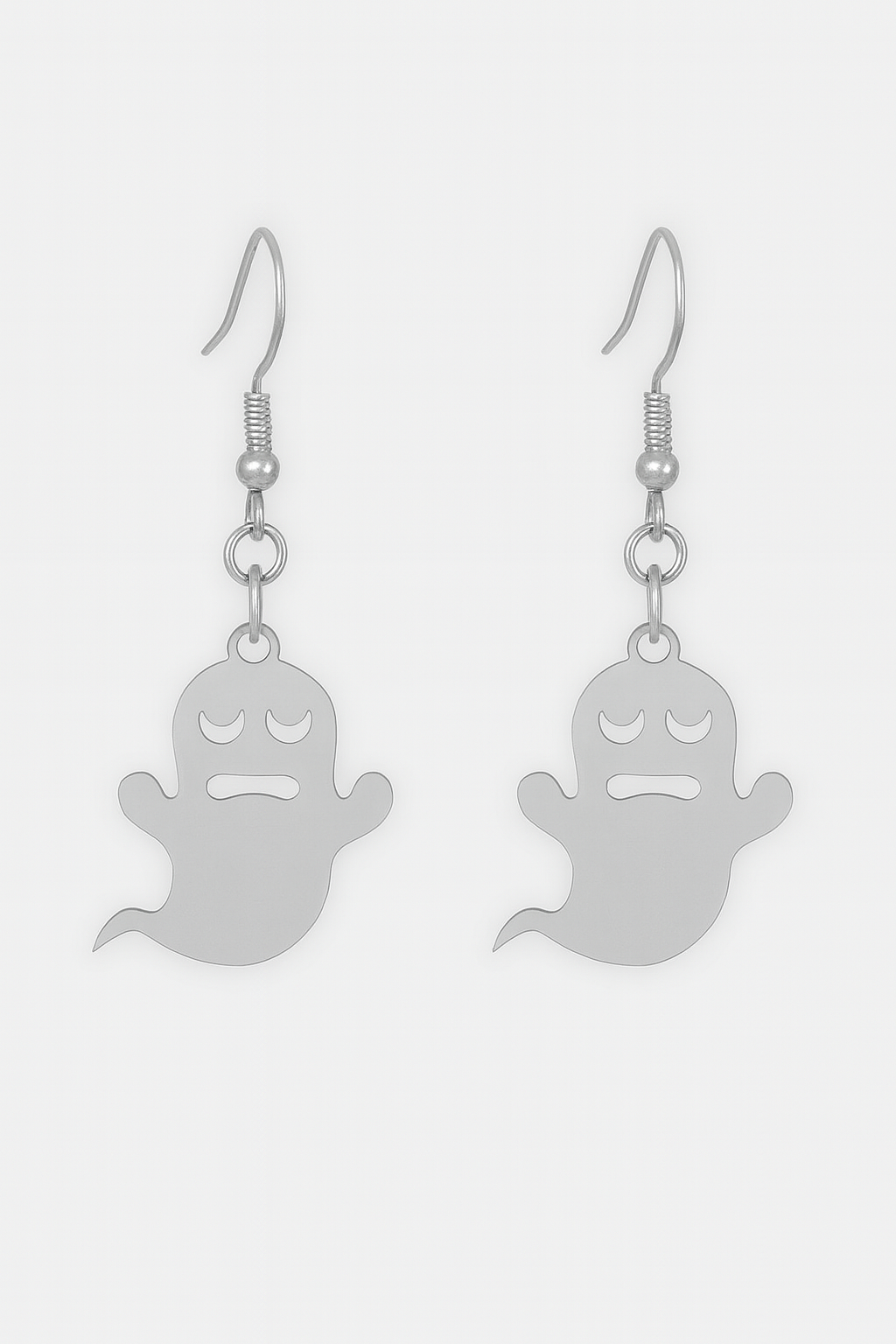Ghost Dangle Earrings – Spooky Halloween Jewelry